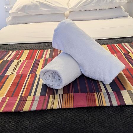 Proserpine Motor Lodge Екстер'єр фото
