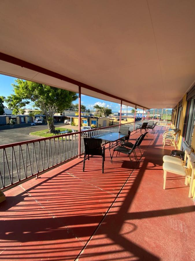 Proserpine Motor Lodge Екстер'єр фото