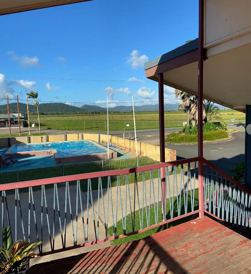 Proserpine Motor Lodge Екстер'єр фото